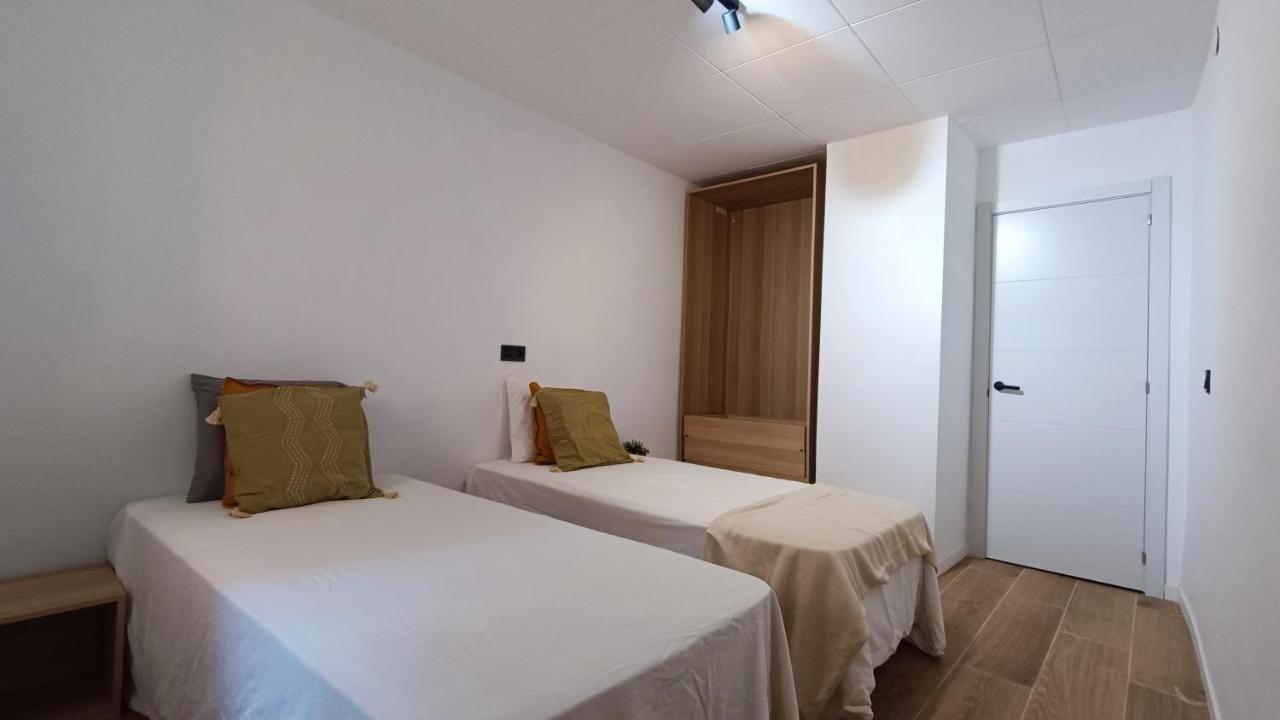 Boutique Apartment Ave Centro Lleida Bagian luar foto